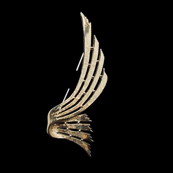 Vintage Large Runway Gold Tone Flare Brooch And Clip On Earrings Set (5002) - Picture 2 of 6